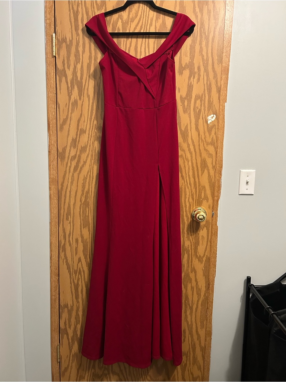 SHEIN Belle Solid Off-Shoulder Dress with Front Slit